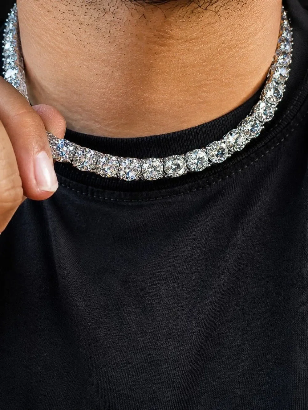XL 8mm Tennis Necklace in White Gold